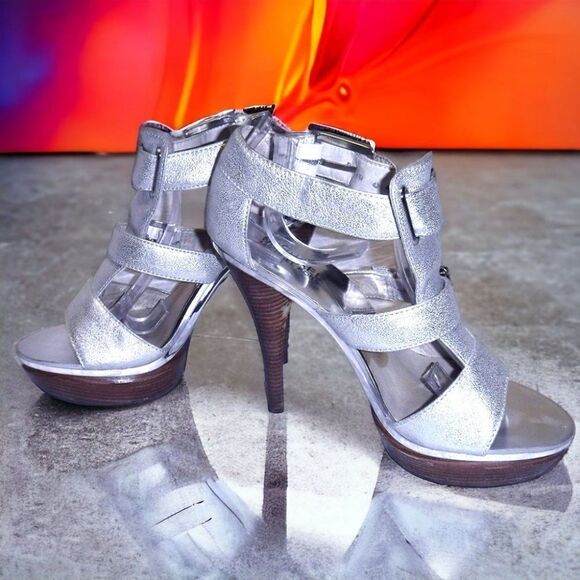 Michael Kors metallic silver heeled peep-toe sandals - Picture 1 of 5